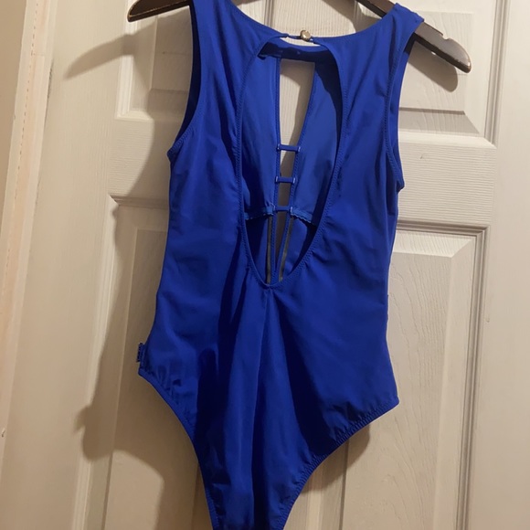 SHAN - Picture 5 of 14